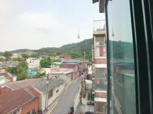 Image 5 of 1012 House Namsan