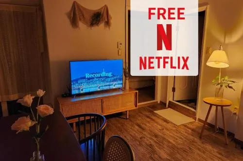 Image 2 of 2Bedroom House 10min from Seoul Stn #Free Netflix #View of Namsan #1pm Checkout