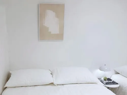 Image 1 of AnnA Stay