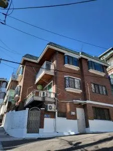 Image 3 of Aroha house for Foreign guests only