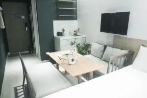 Image 3 of Artravel Home