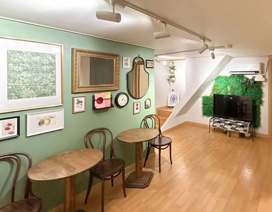 Image 4 of Boutique Duplex Home