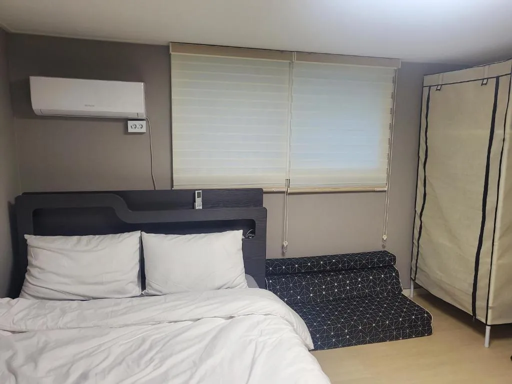 Image of Brand new 2 rooms, 6 guests #Daerim Cozy Jia#