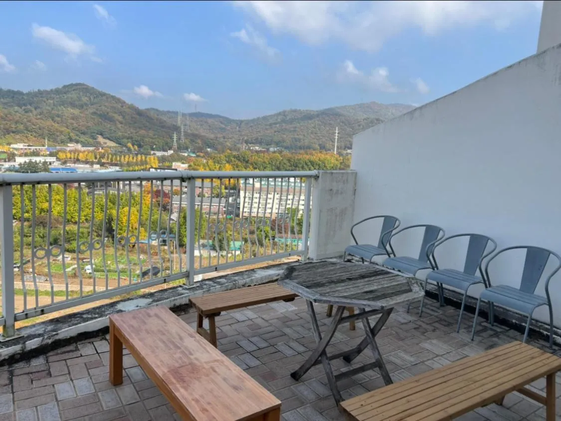 Image 4 of Bukhan Mountain Penthouse