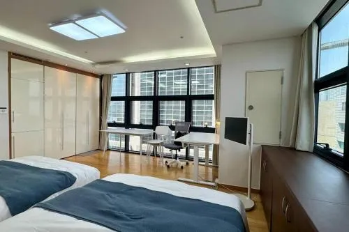 Image 1 of COEX VIP 15 New Open [2 Queen beds]