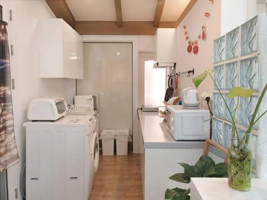Image 3 of [ COM,A stay] Hongdea St 5min / 3room