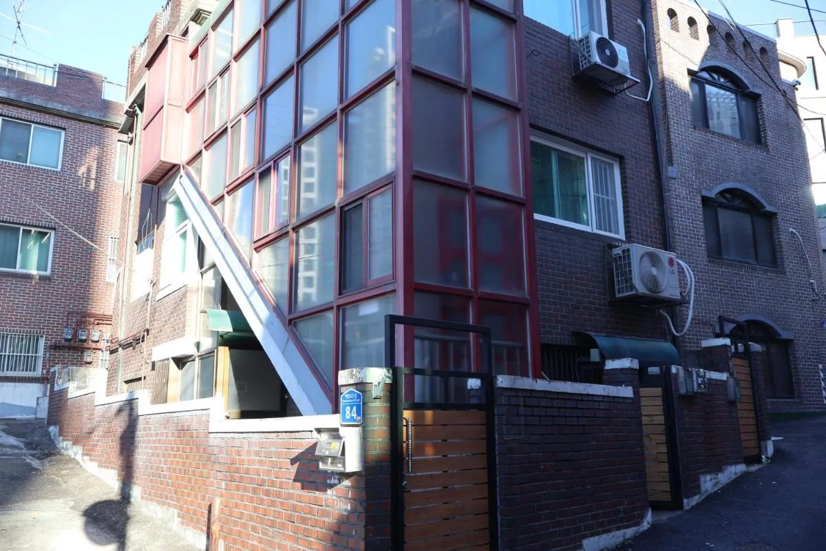 Image 5 of Clover Stay, 2BR,1BA,mapo, free-wifi,