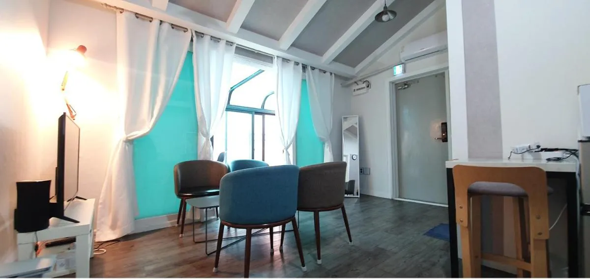 Image of Comfy & Cozy