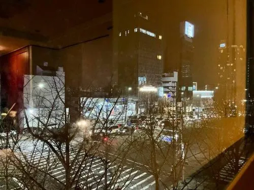 Image 2 of Cute and Cozy House – 5min to Sinsa Station, 1min to Garosugil