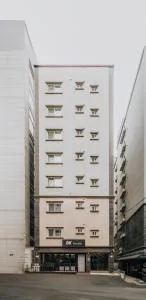 Image 4 of DK House