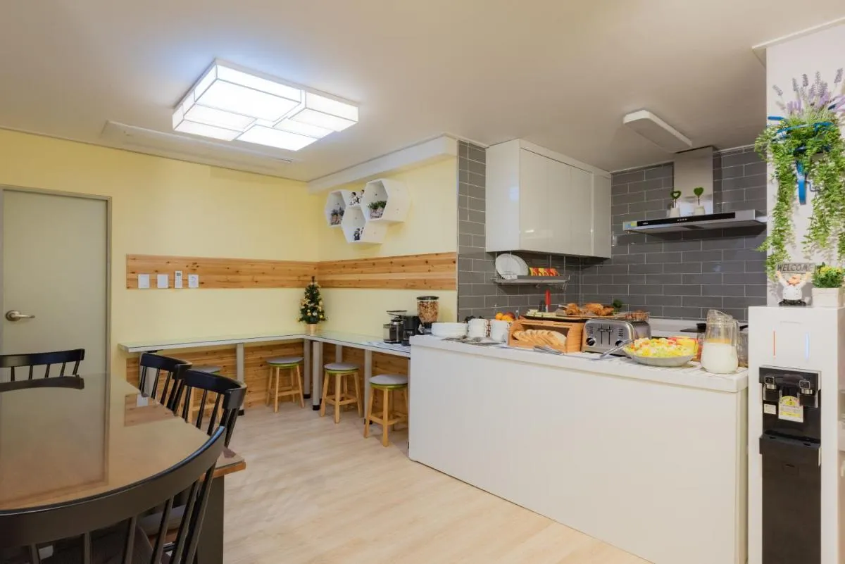 Image 1 of Daol Guesthouse