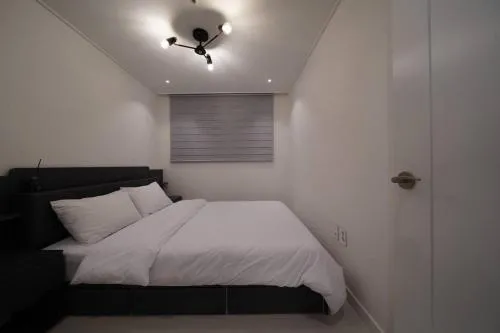 Image 2 of Dawn House