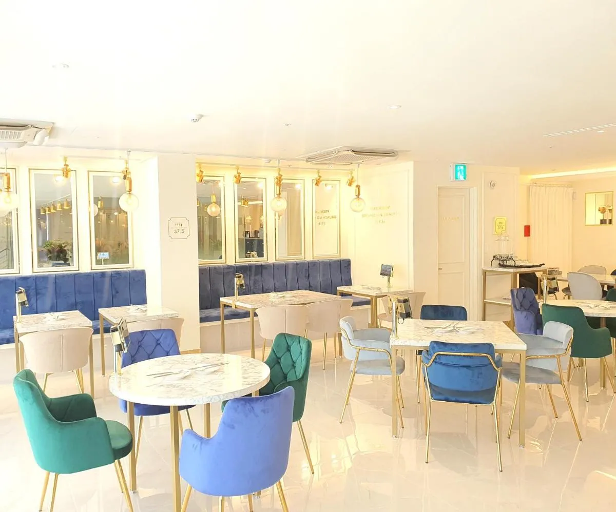 Image 1 of Days Hotel by Wyndham Seoul Myeongdong