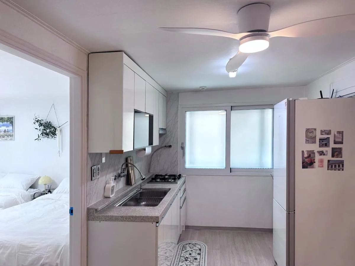 Image 6 of Dein Haus – 20min to Gangnam, 30mins to Hongdae, 2 bedroom, max 7pax