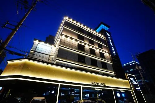 Image 2 of Dongdaemun Saturn Hotel