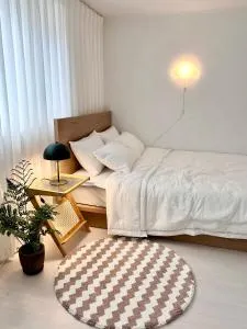 Image 5 of Essential House, Seoul