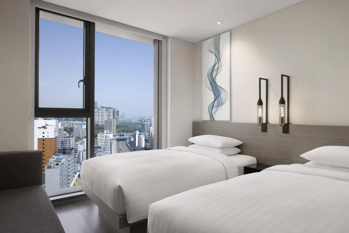 Image 6 of Fairfield by Marriott Seoul