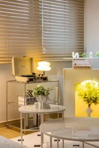 Image 3 of Free pick-up, 4 Beds, near Gangnam, Hongdae, Subway 8 mins, Spacious