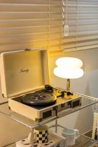 Image 5 of Free pick-up, 4 Beds, near Gangnam, Hongdae, Subway 8 mins, Spacious