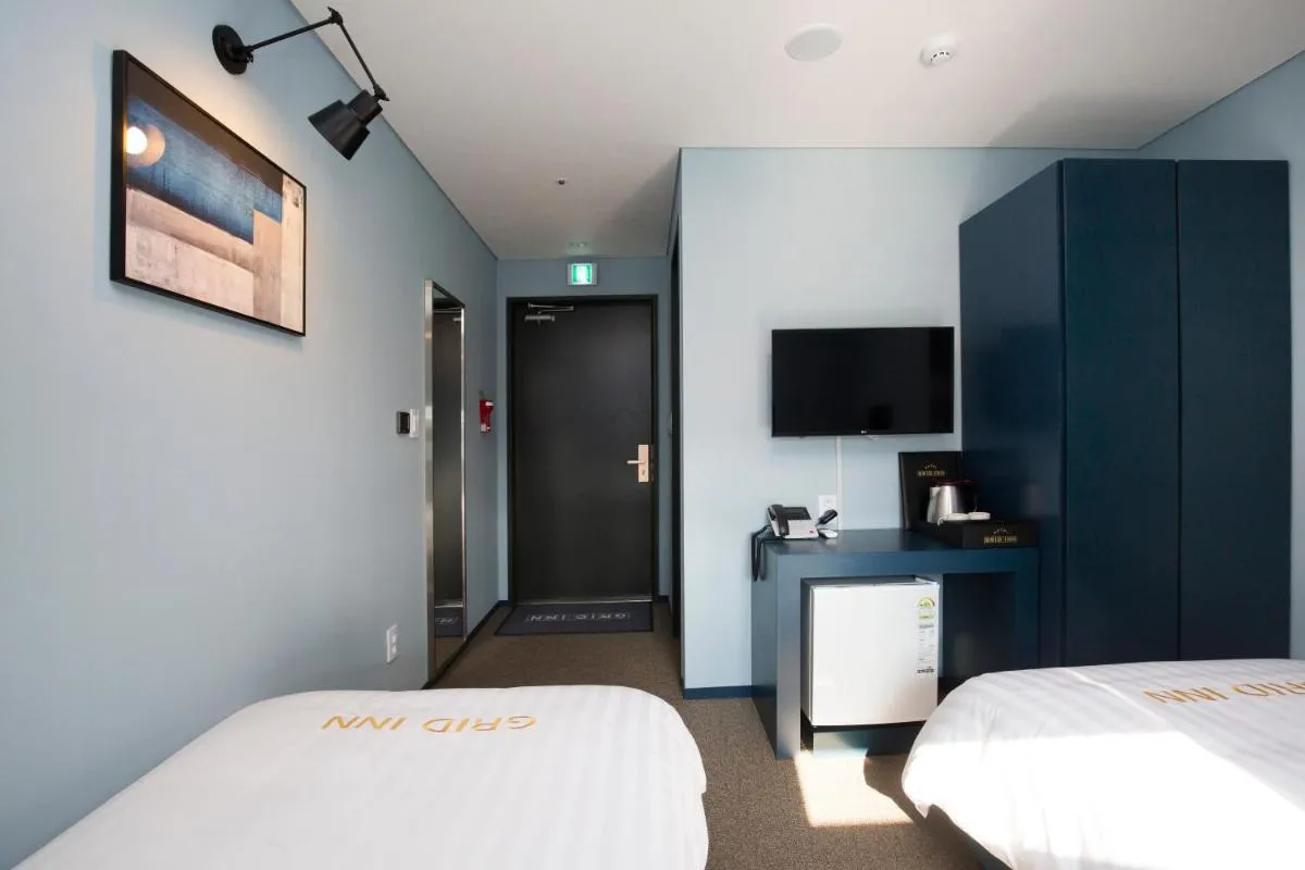 Image 5 of Grid Inn Hotel