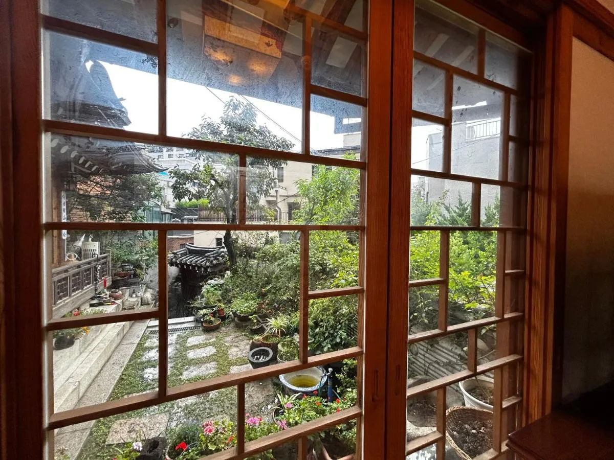 Image 3 of Hanok Isimje Stay