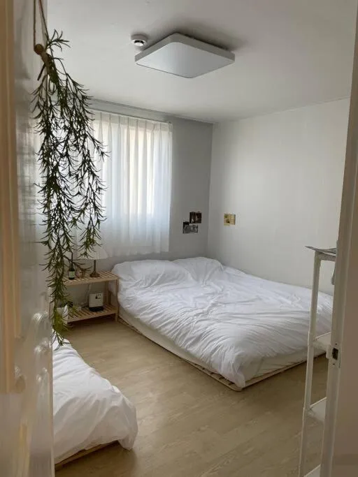 Image 5 of Happy Happy Home