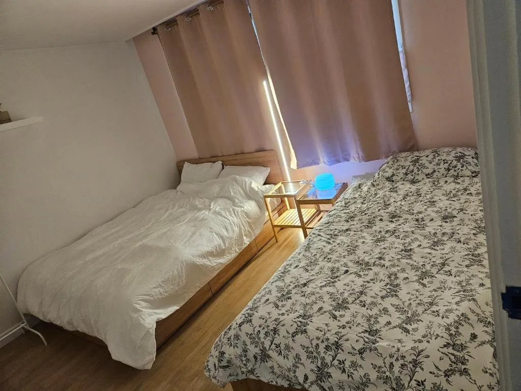 Image of Hongdae Sinchon ssuny house