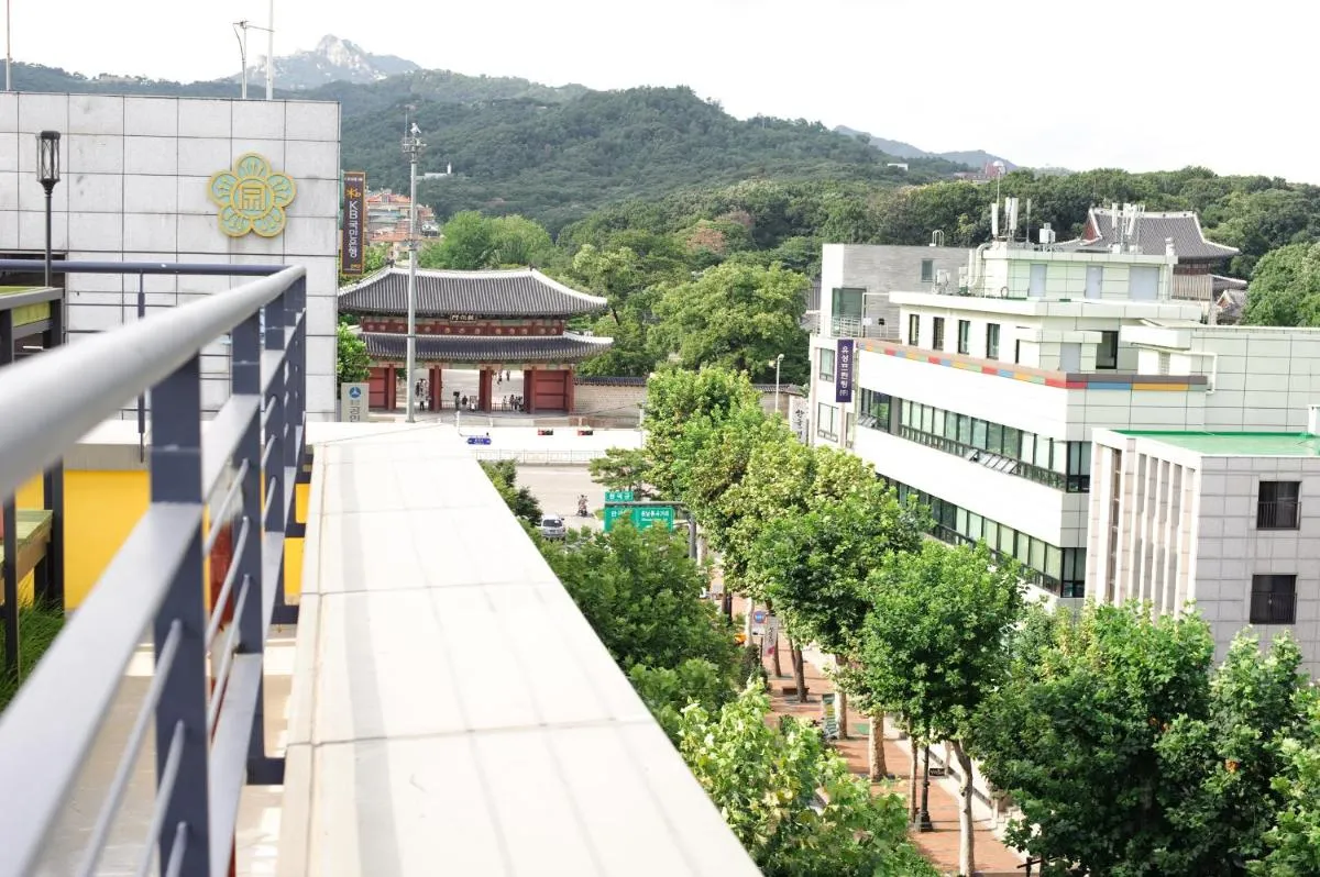 Image 6 of Hostel Korea – Changdeokgung