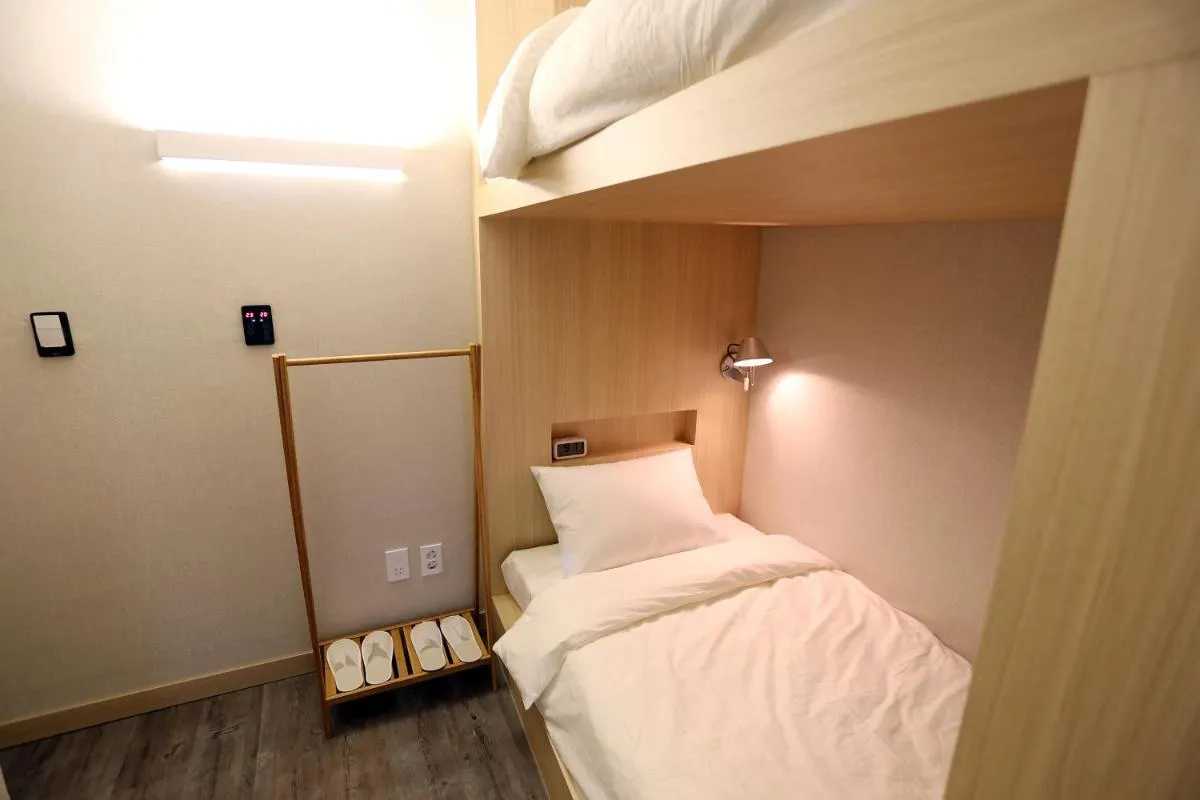 Image 5 of Hotel 8 Hours