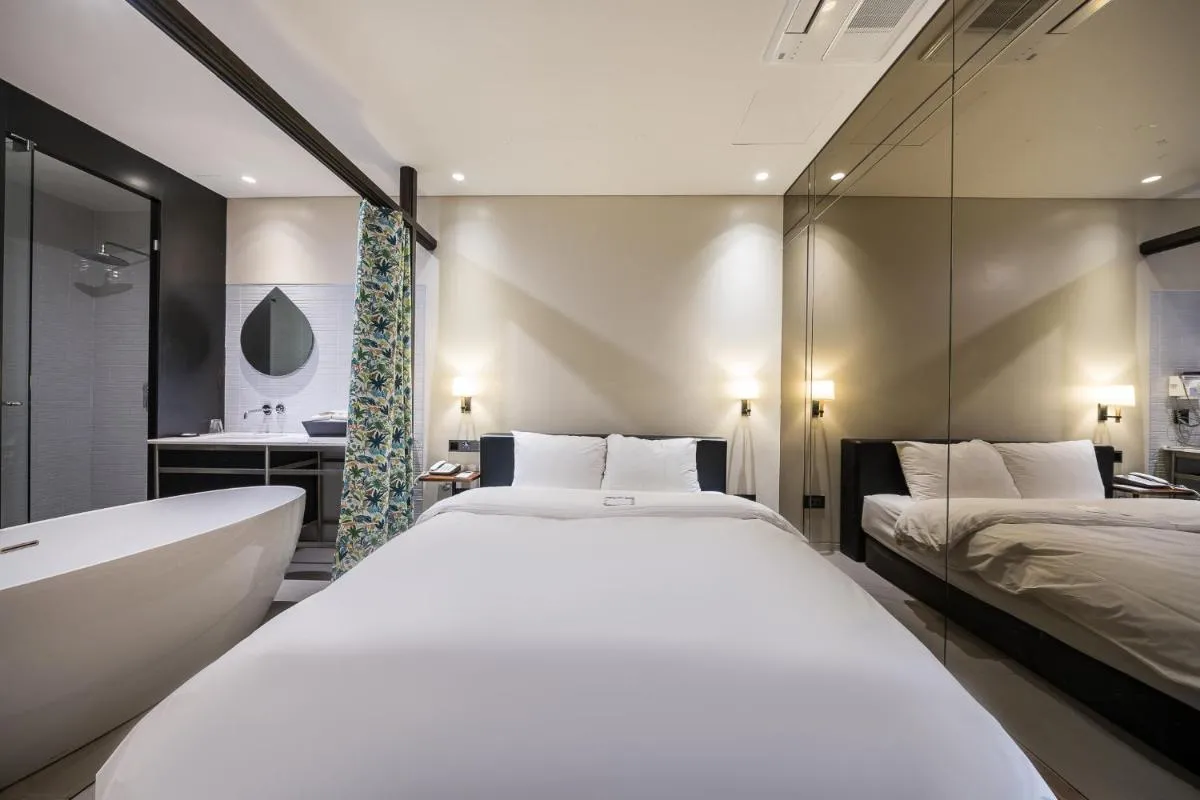 Image 1 of Hotel Lemong