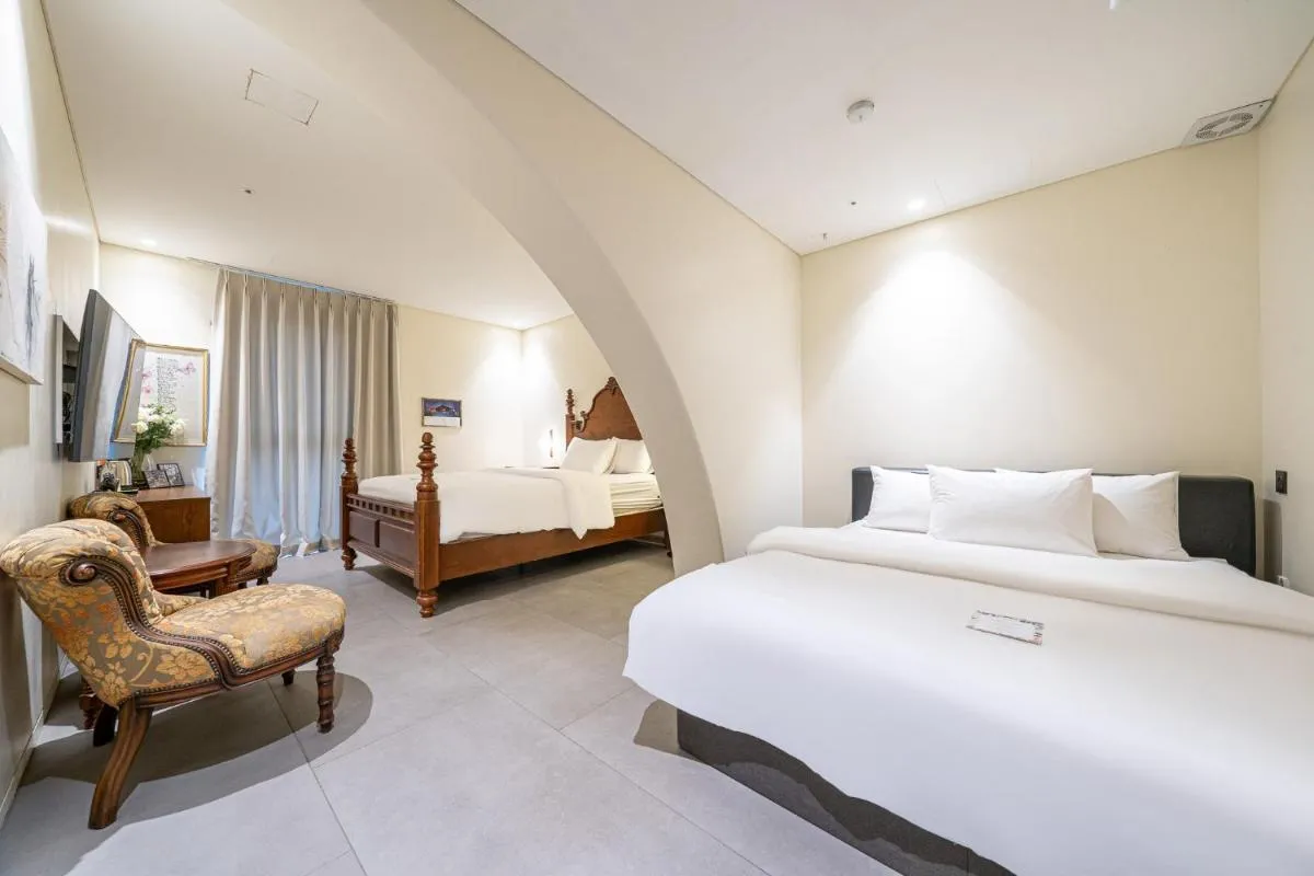 Image 3 of Hotel Lemong
