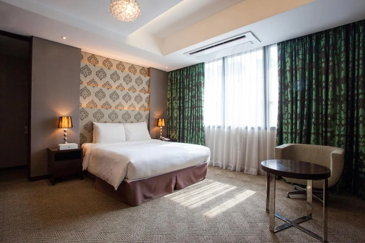 Image 1 of Hotel Pharos