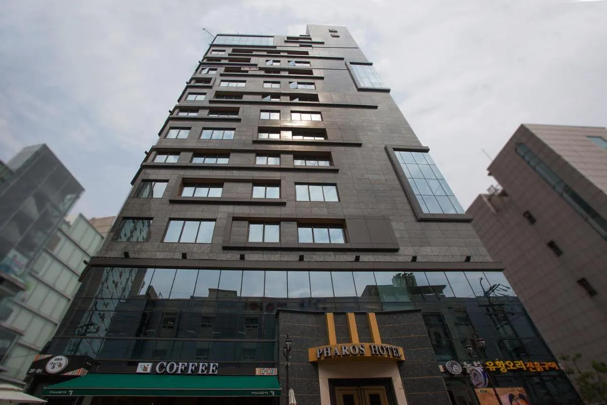 Image 5 of Hotel Pharos
