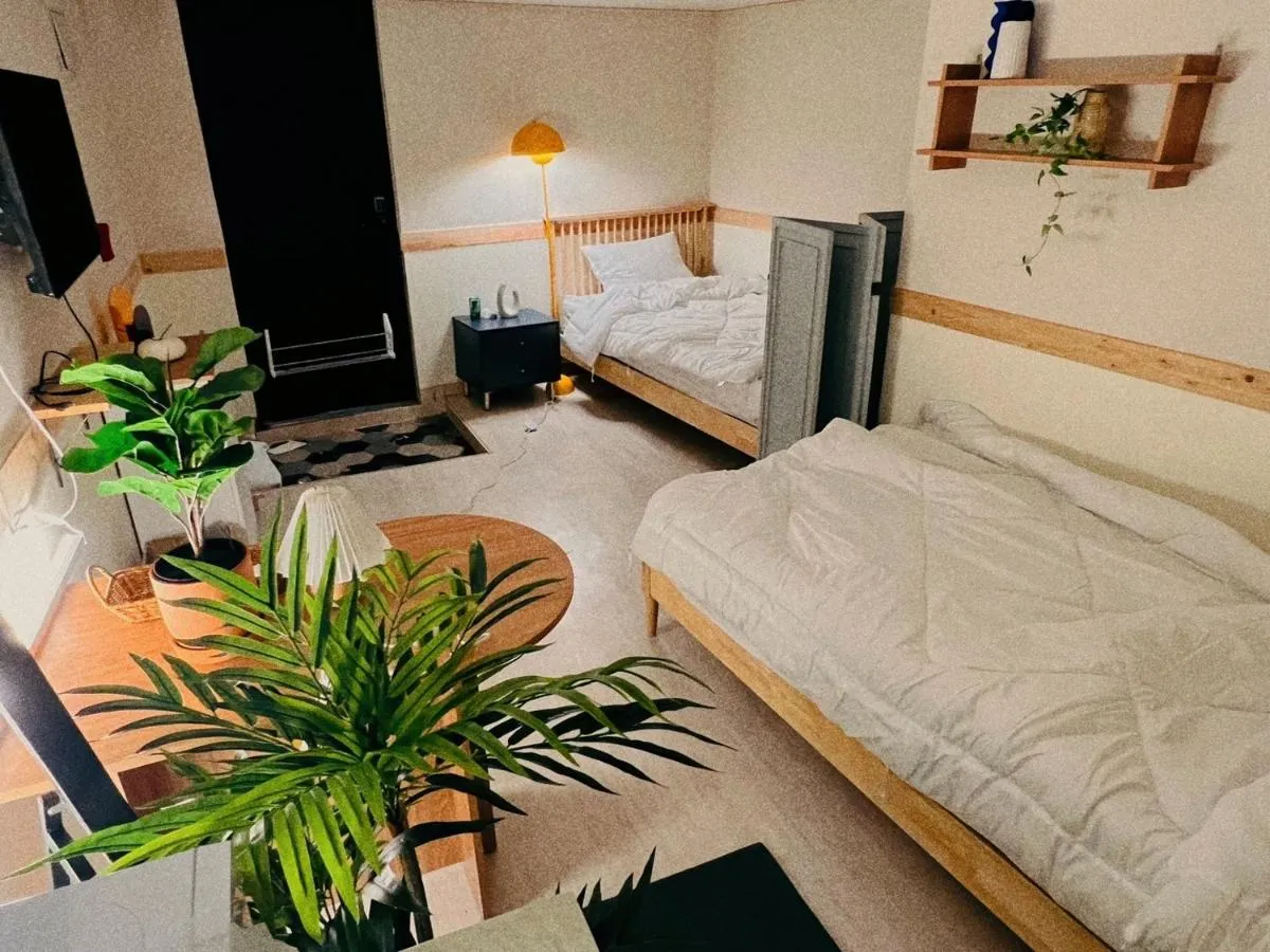 Image 1 of Jnineguesthouse