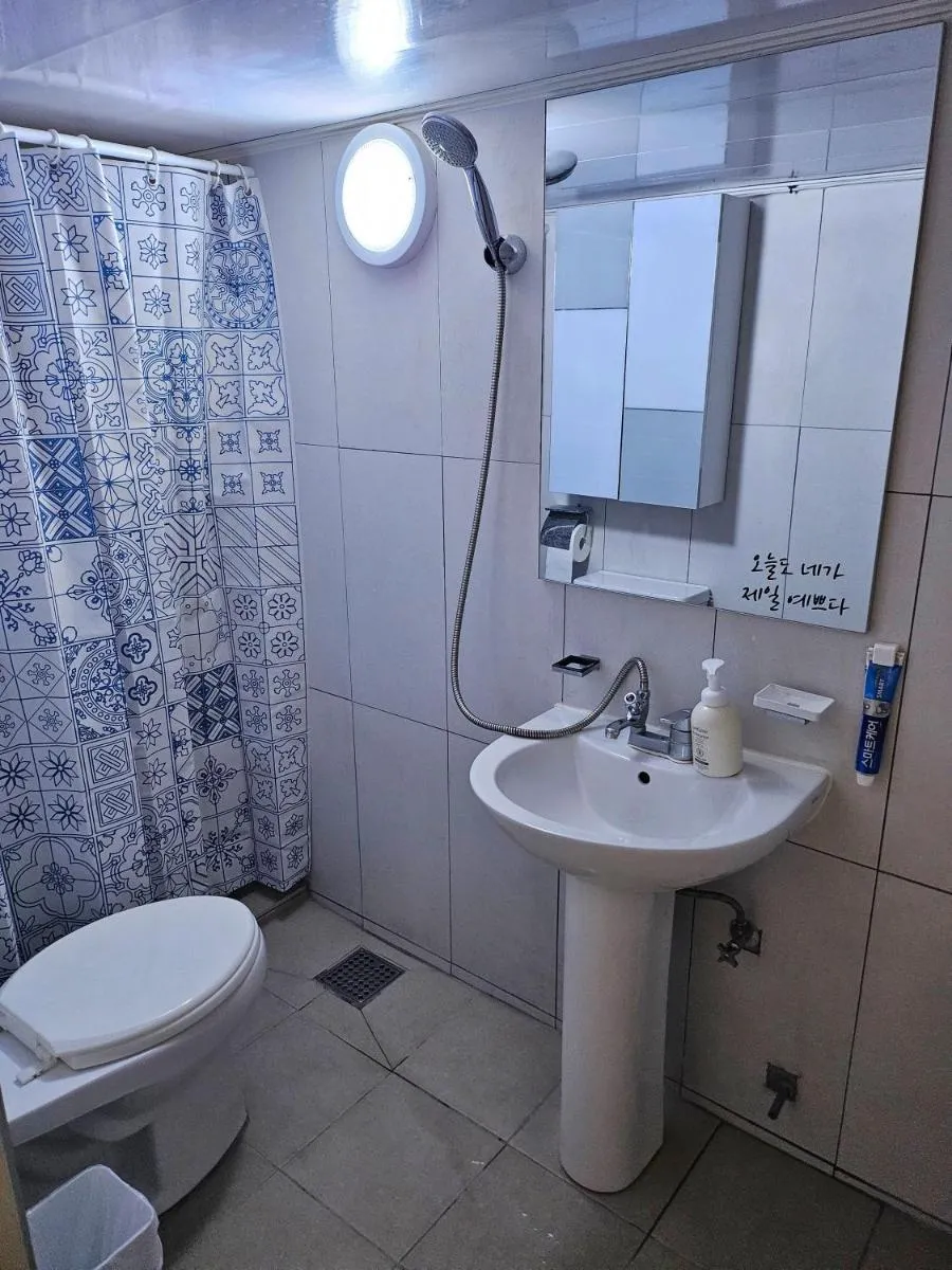 Image 6 of Konkuk Univ Stn 6min #tworooms #restroom remodeling #beamproject #Seongsu