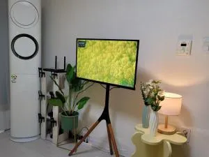 Image 4 of Lemontree