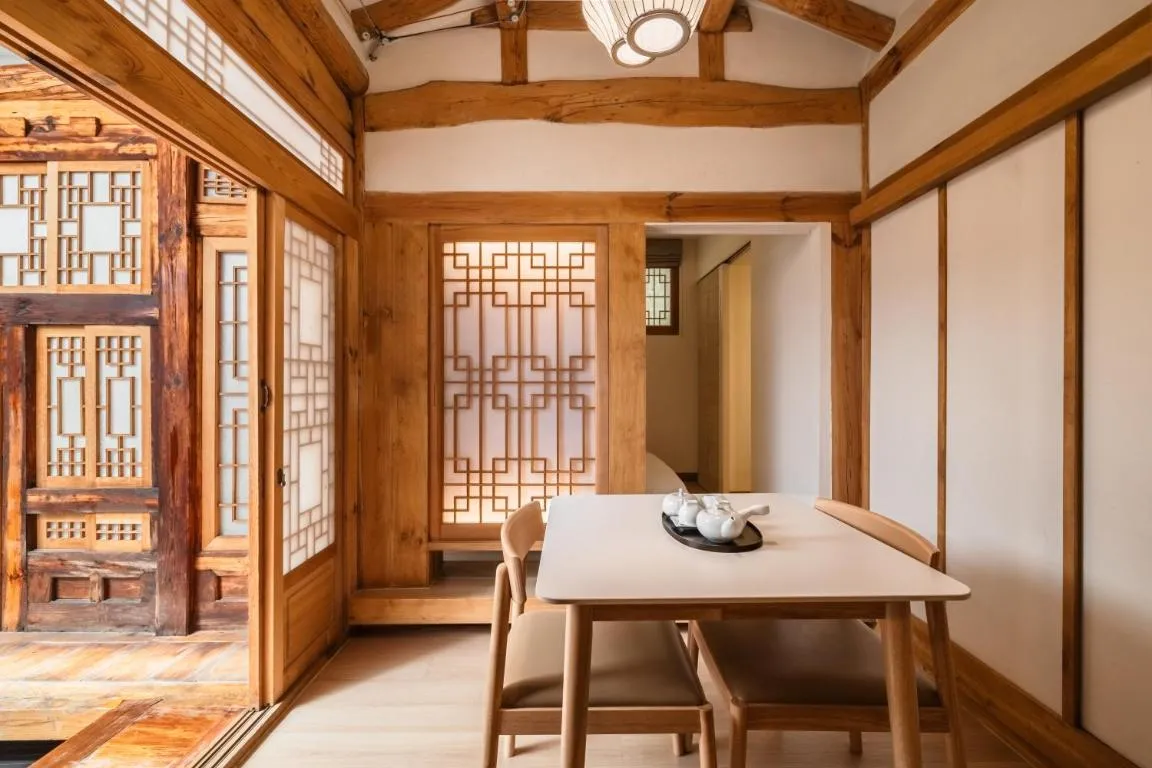 Image of Luxury hanok with private bathtub – SN08