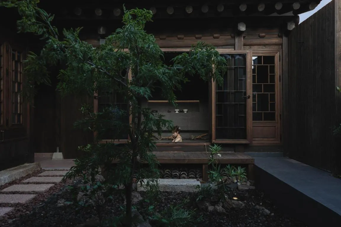 Image of Luxury hanok with private bathtub – SN12