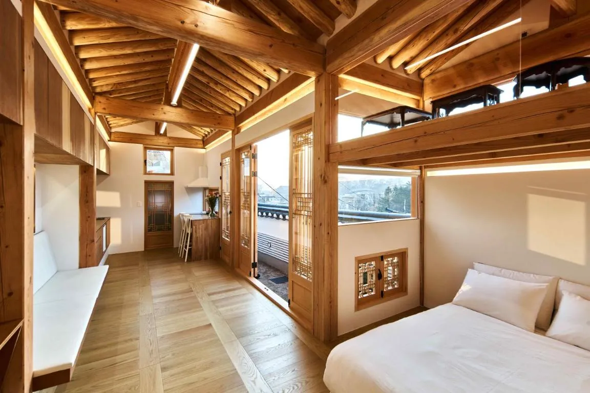 Image of Luxury hanok with private bathtub – SN13