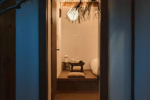 Image 2 of Luxury hanok with private bathtub – SN14