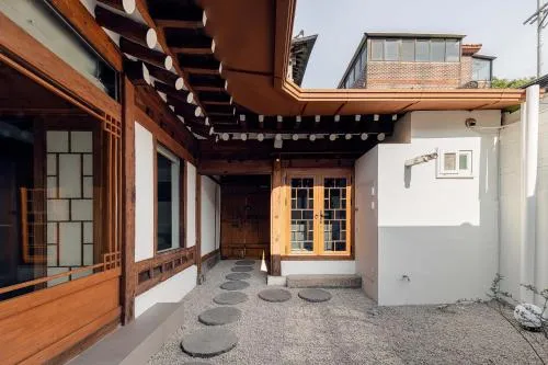 Image 1 of Luxury hanok with private bathtub -SN15
