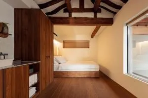Image 4 of Luxury hanok with private bathtub -SN15