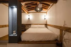 Image 3 of Luxury hanok with private bathtub – SW05
