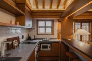 Image 3 of Luxury hanok with private bathtub – SW06