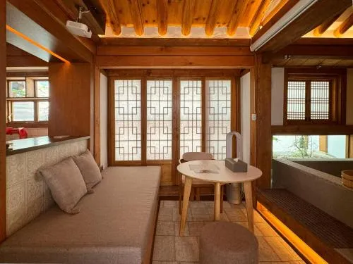 Image 1 of Luxury hanok with private bathtub – SW06