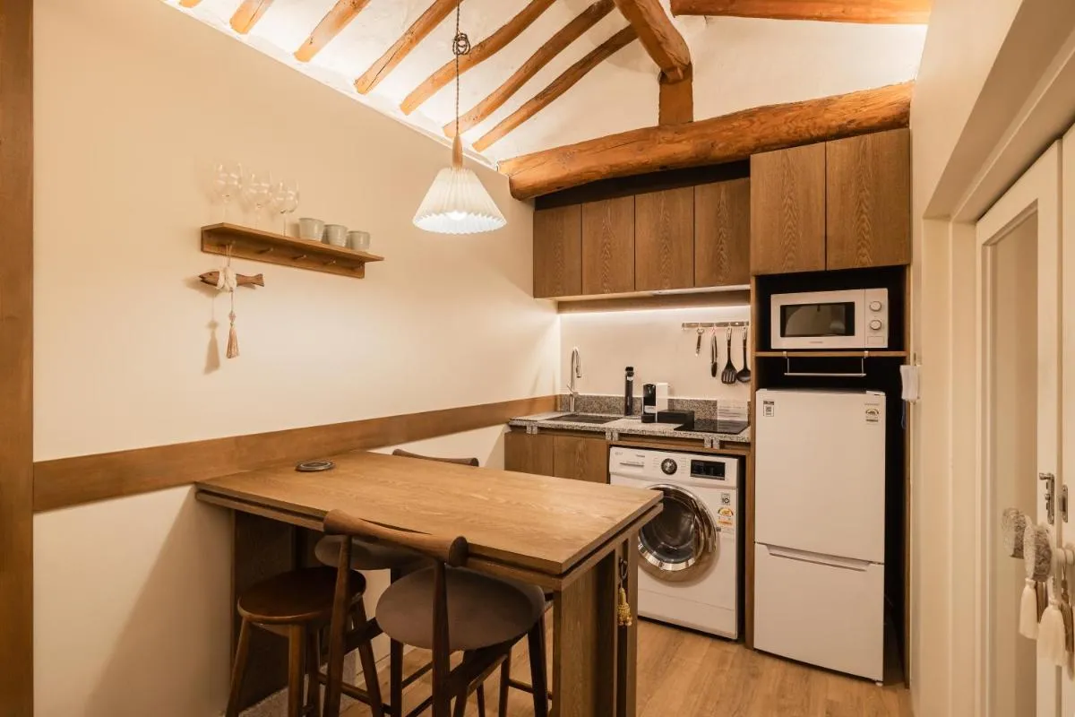 Image 6 of Luxury hanok with private bathtub – SW07