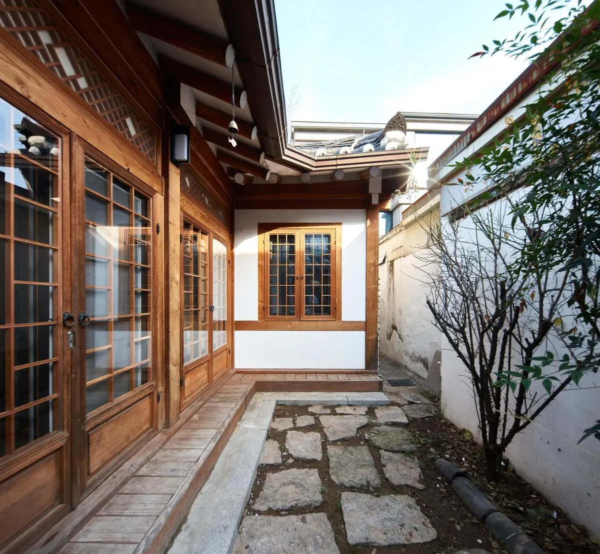 Image 2 of Luxury hanok with private bathtub – SW11
