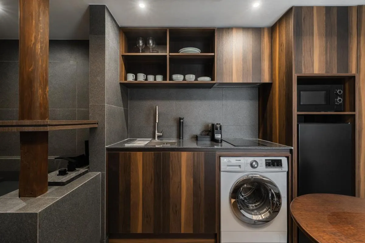 Image 3 of Luxury hanok with private bathtub – SW15
