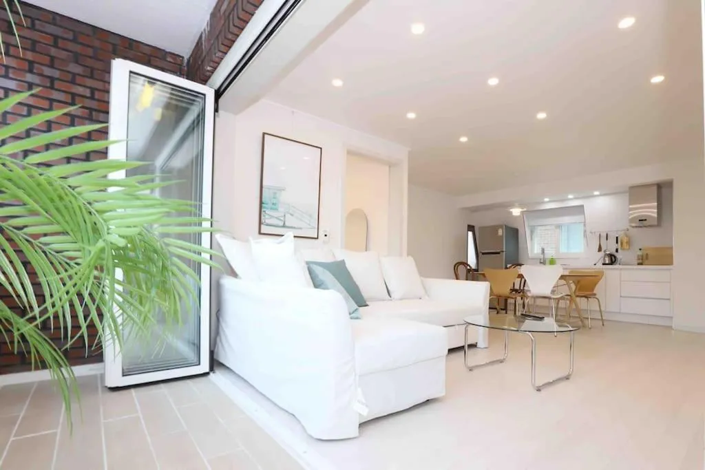 Image of Malang Home