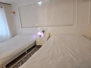 Image 5 of Mapo Daeheung Station Family Stay